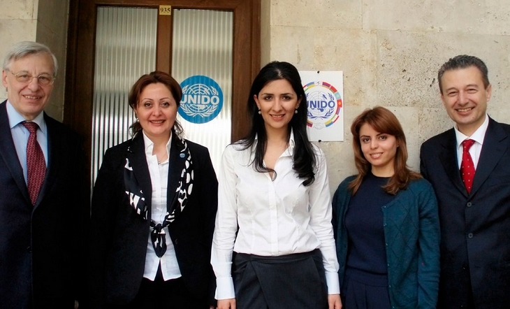 Персонал Центра международного промышленного сотрудничества ЮНИДО в Армении