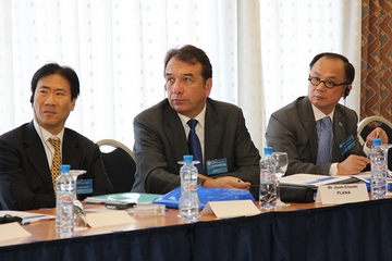 Глава офиса ЮНИДО в Японии г-н Фурутани (Takeshi  Furutani), Глава офиса ЮНИДО во Франции г-н Плана (Jean-Claude Plana), Глава офиса ЮНИДО в Шанхае, Китай, г-н Донг (Tao Dong)